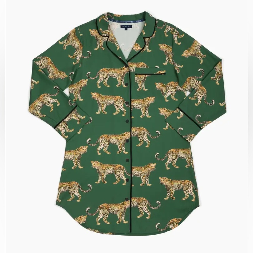 Katie Kime Cheetahs Sleep Shirt Green Large‎ Colorful Loungewear Dopamine